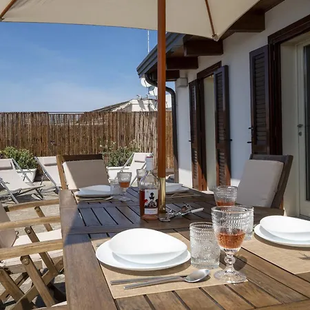 Apartment Massari Terrace By Palazzo Zippitelli *
